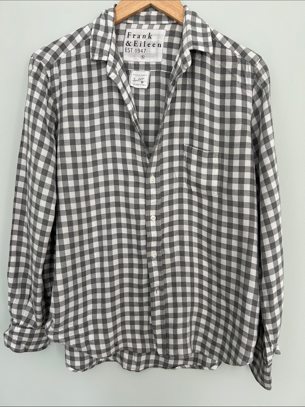 Frank & Eileen Gray and White Gingham Casual Button-Down Shirt